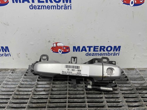 MANER USA FATA DREAPTA TOYOTA AURIS - - (2015 2018)