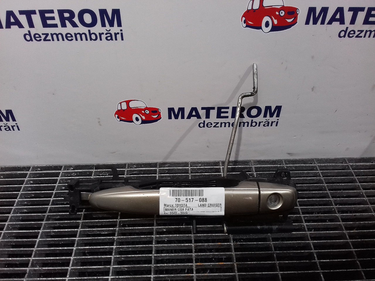 MANER USA FATA DREAPTA TOYOTA LAND CRUISER LAND CRUISER - - (2002 2009)