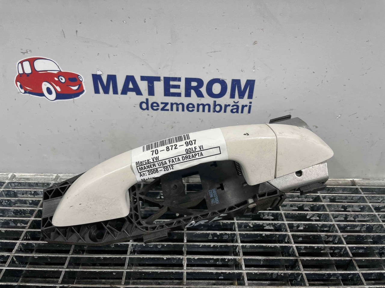 MANER USA FATA DREAPTA VW GOLF VI - - (2008 2012)