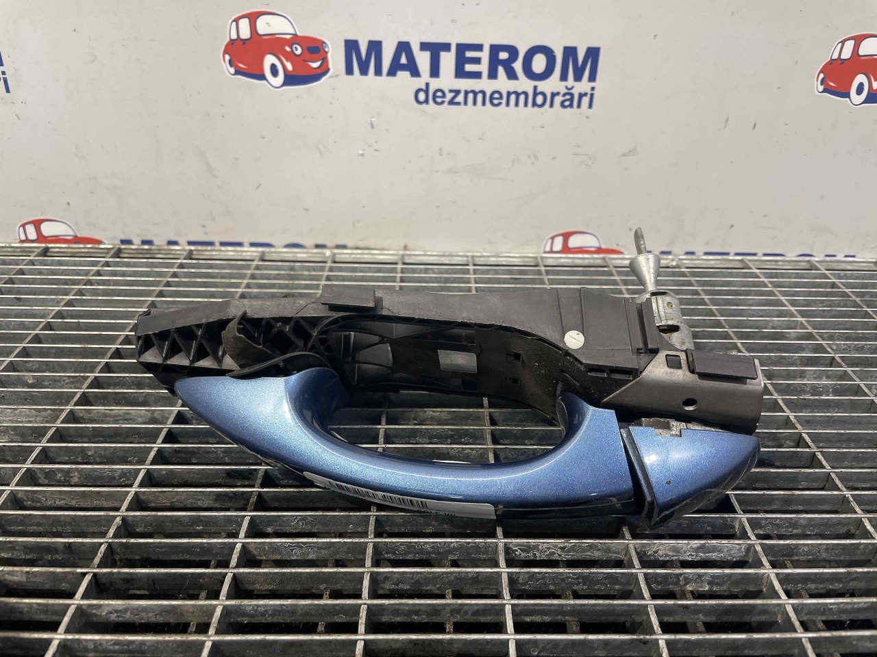MANER USA FATA DREAPTA VW GOLF VII - - (2012 2016)