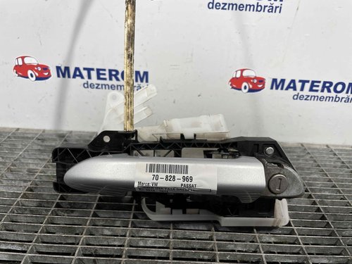 MANER USA FATA DREAPTA VW PASSAT - - (2010 2014)