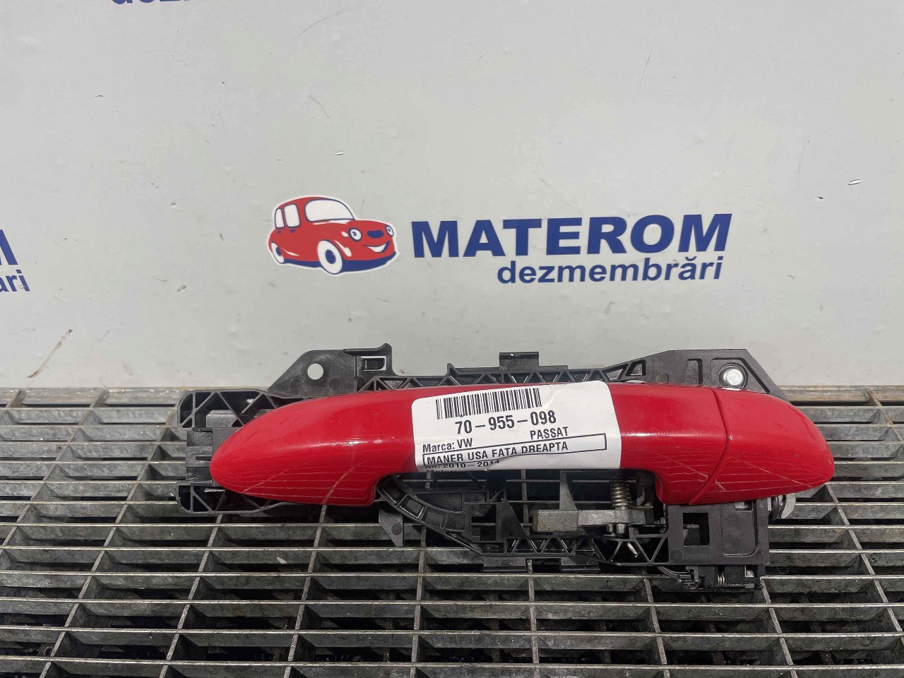 MANER USA FATA DREAPTA VW PASSAT - - (2010 2014)