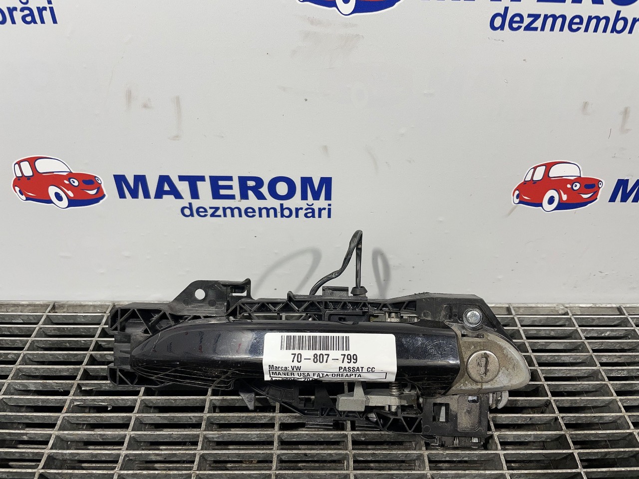 MANER USA FATA DREAPTA VW PASSAT CC PASSAT CC - - (2008 2012)
