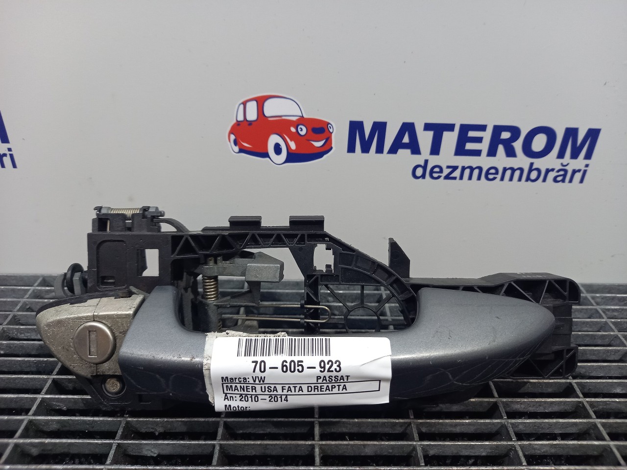 MANER USA FATA DREAPTA VW PASSAT PASSAT - - (2010 2014)