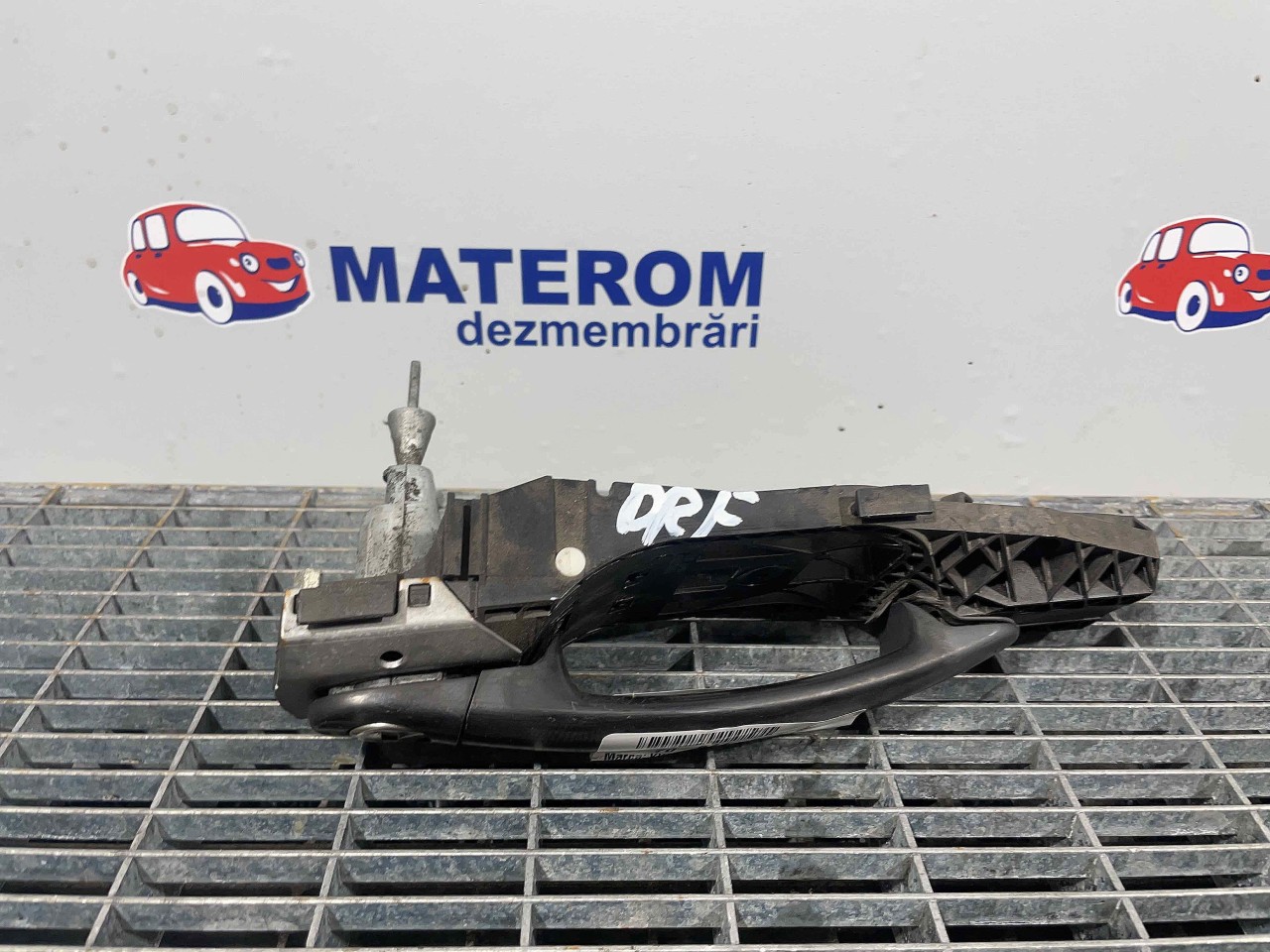 MANER USA FATA DREAPTA VW POLO - - (2009 2014)