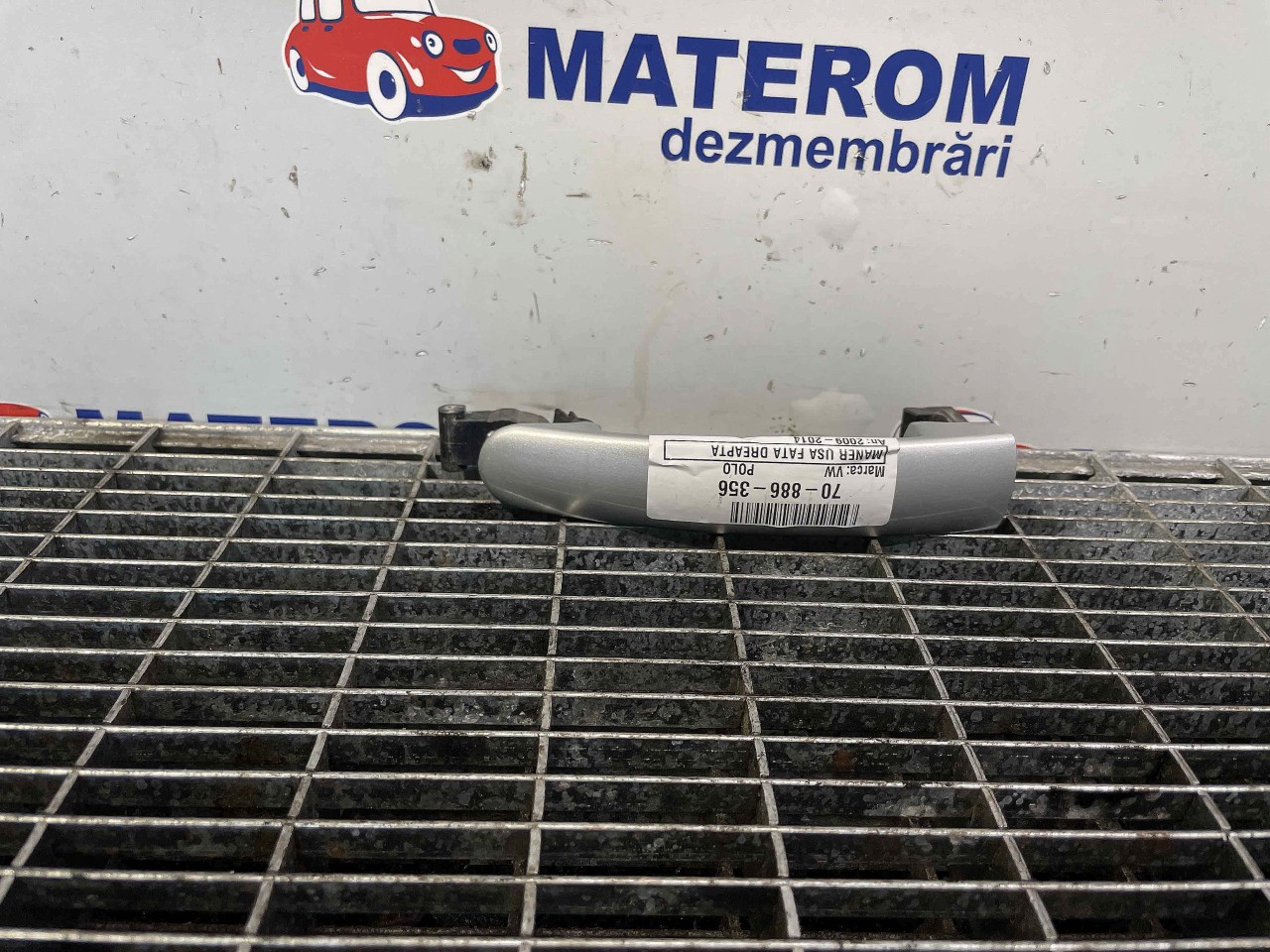 MANER USA FATA DREAPTA VW POLO - - (2009 2014)