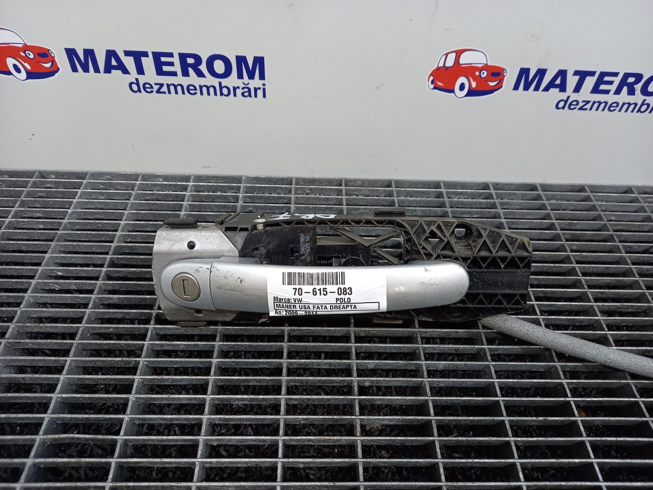 MANER USA FATA DREAPTA VW POLO POLO - - (2009 2014)