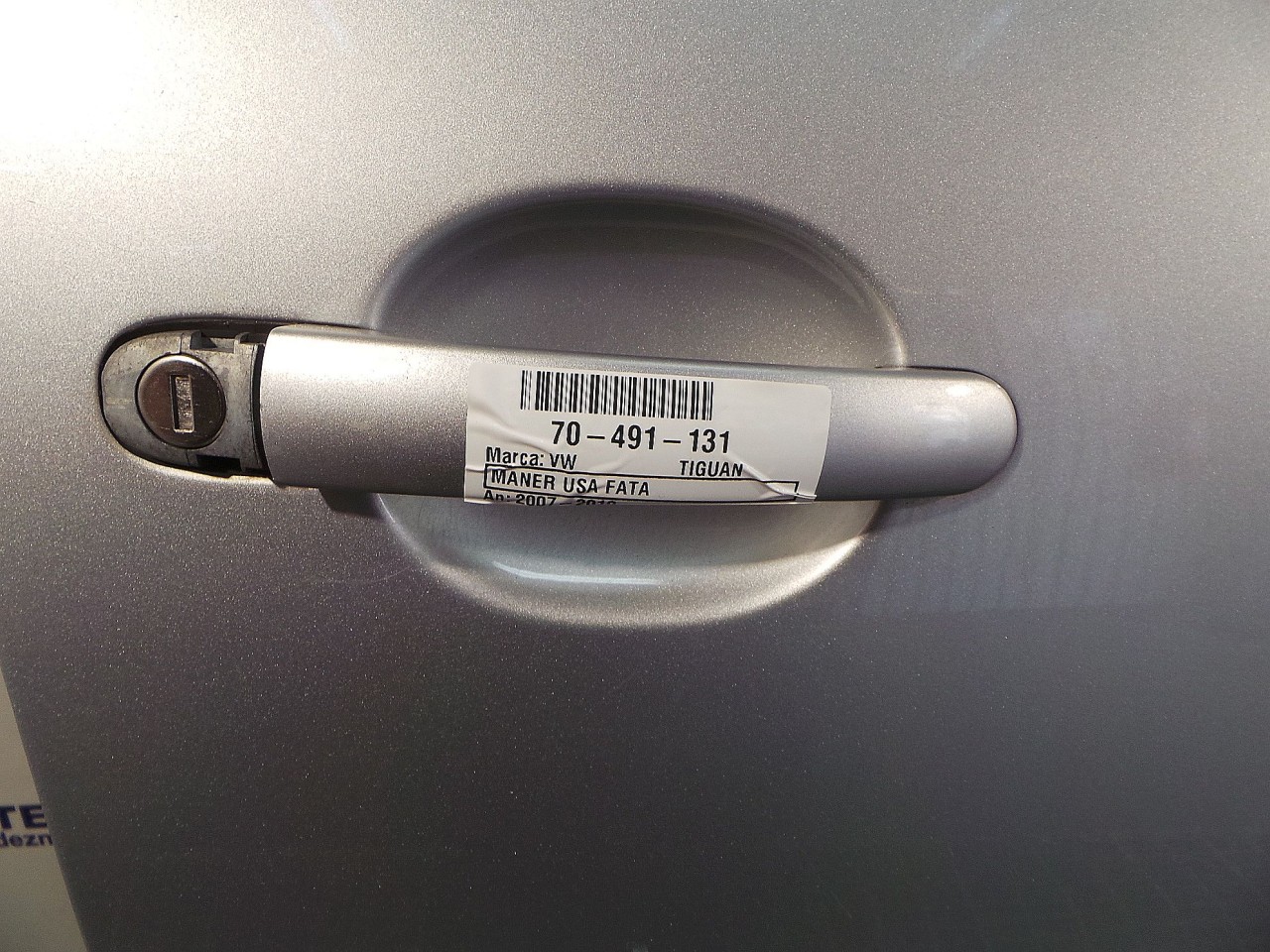 MANER USA FATA DREAPTA VW TIGUAN - - (2007 2010)