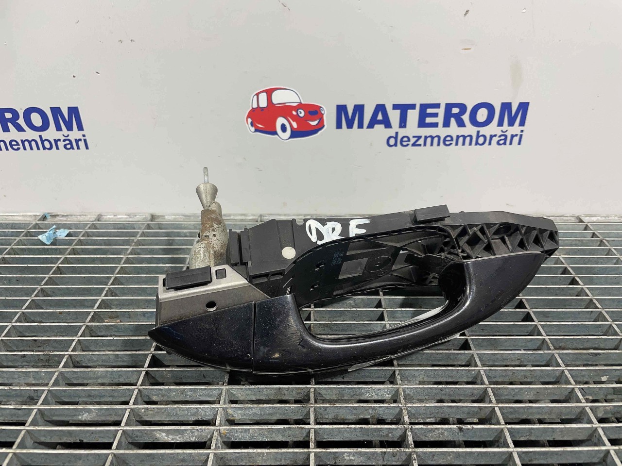 MANER USA FATA DREAPTA VW TOUAREG - - (2010 2018)