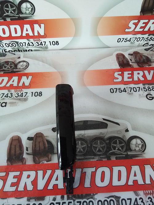 Maner usa fata stanga Audi A3 (2012-2019) [8V1] 2.0 Motorina 2018, 8V0837205A