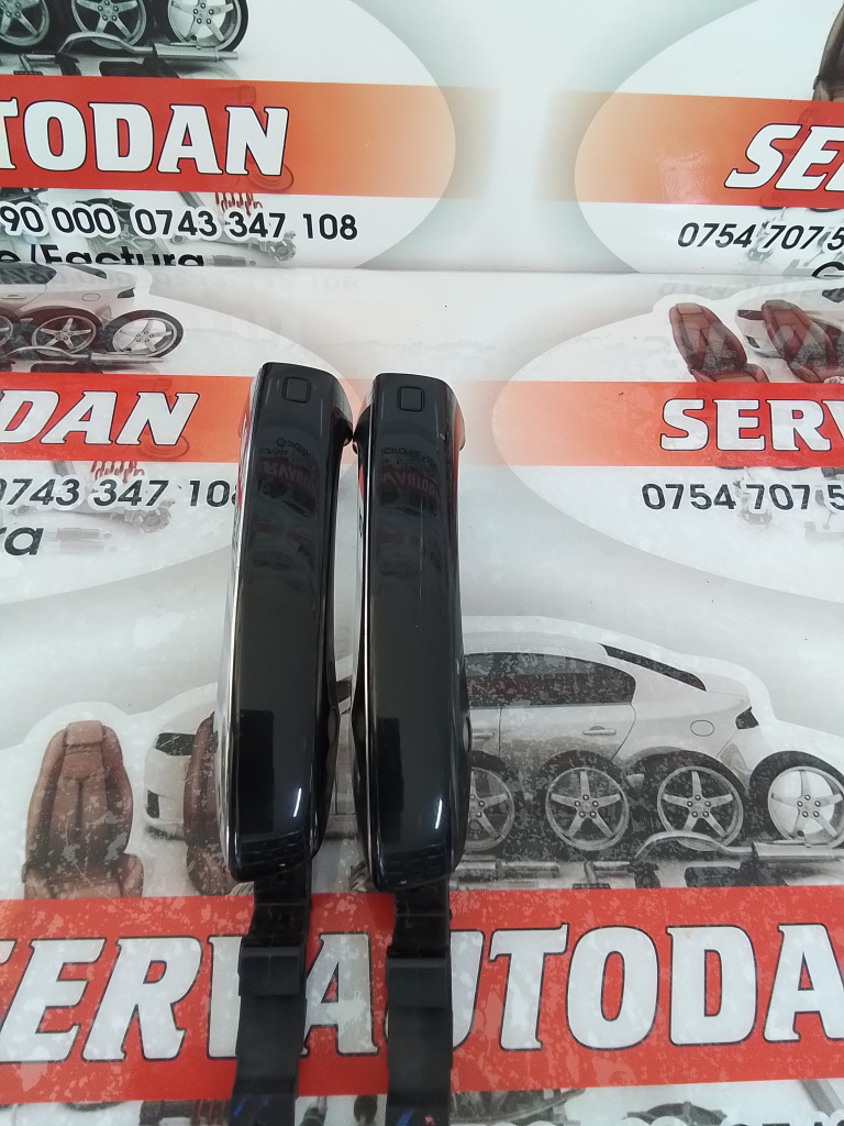 Maner usa fata stanga Audi A8 (2009-2017) [4H] D4 3.0 Motorina 2015, 4H0837205C