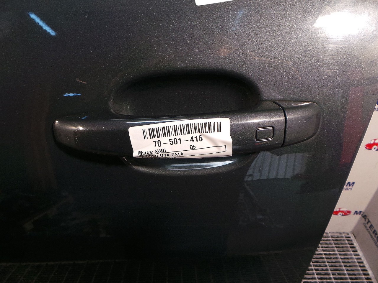 MANER USA FATA STANGA AUDI Q5 Q5 - - (2008 2013)