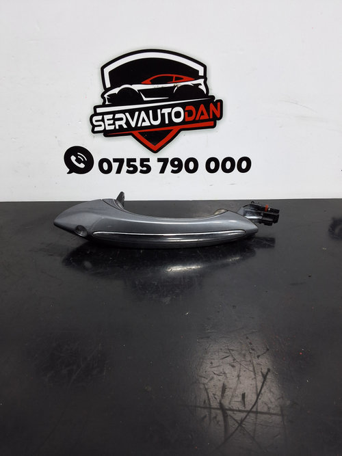 Maner usa fata stanga BMW Seria 5 (2010-2017) [F10] 2.0 Motorina 2012, -