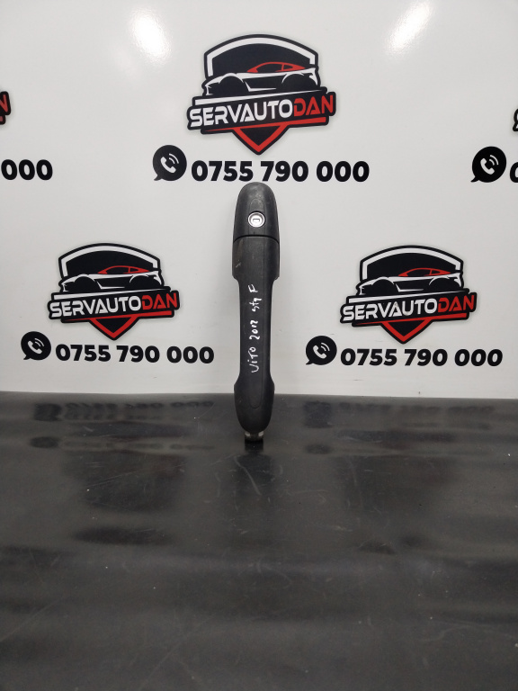 Maner usa fata stanga Mercedes-Benz Vito (2009->) [w639] 2.2 Motorina 2012