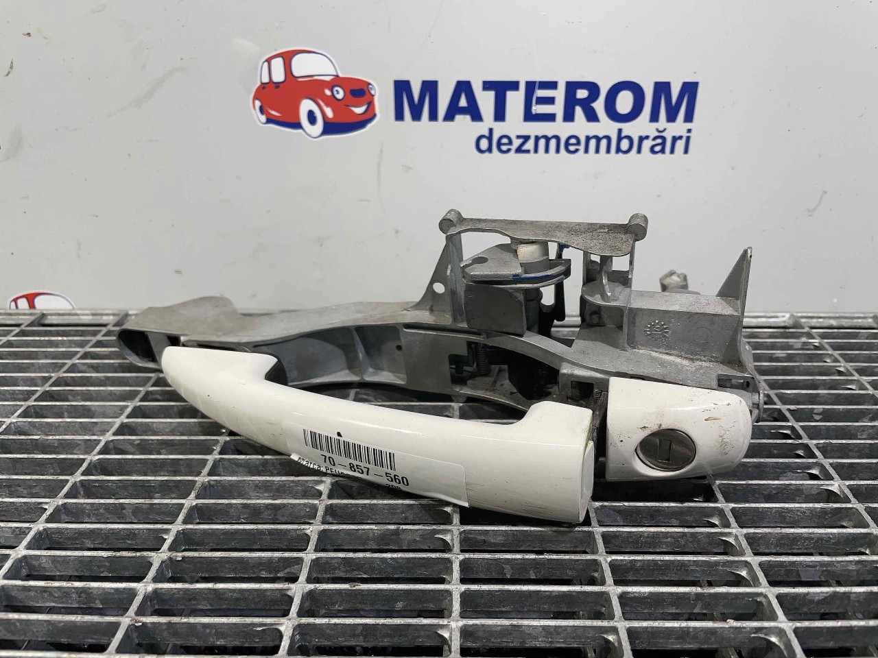 MANER USA FATA STANGA PEUGEOT 208 208 - - (2015 2019)
