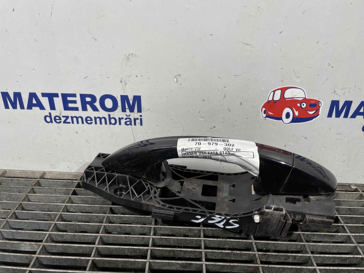 MANER USA FATA STANGA VW GOLF VII - - (2