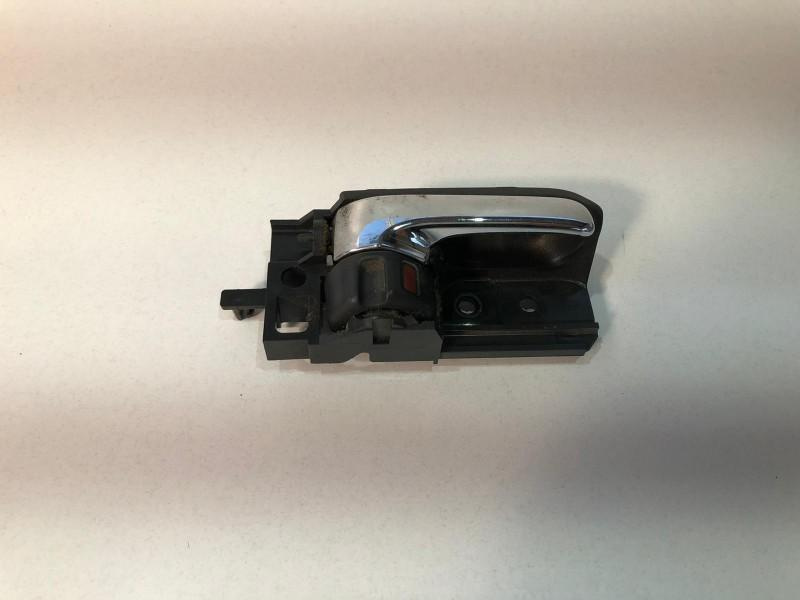 Maner usa interior dreapta spate 50594a2 Toyota Avensis 2 T25 [2002 - 2006]