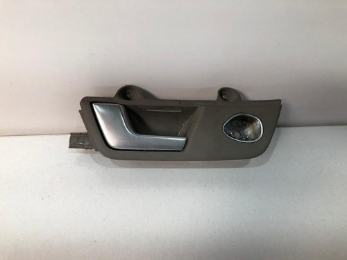 Maner usa interior stanga fata 8e2837019g Audi A4 B7 [2004 - 2008]