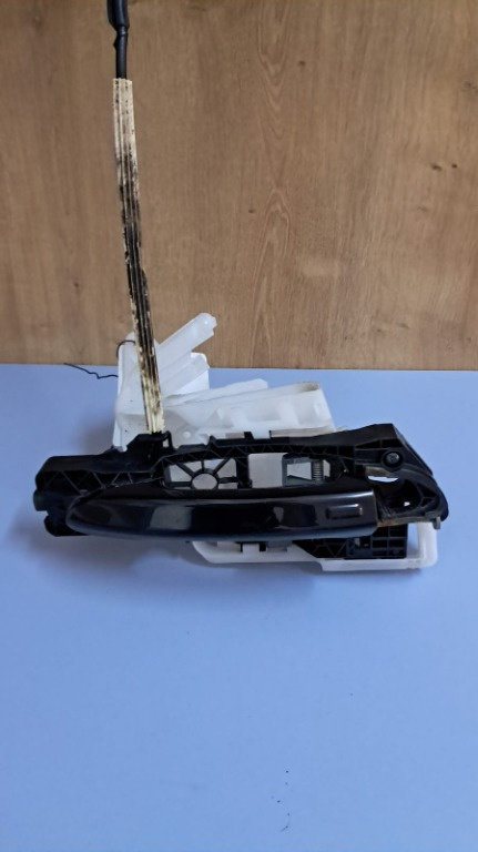 Maner usa keyless dreapta fata VW Passat B7 an fabricatie 2014 cod 3C0837886J