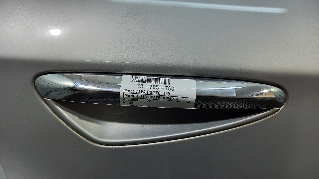 MANER USA SPATE DREAPTA ALFA ROMEO 159 - - (2005 2009)