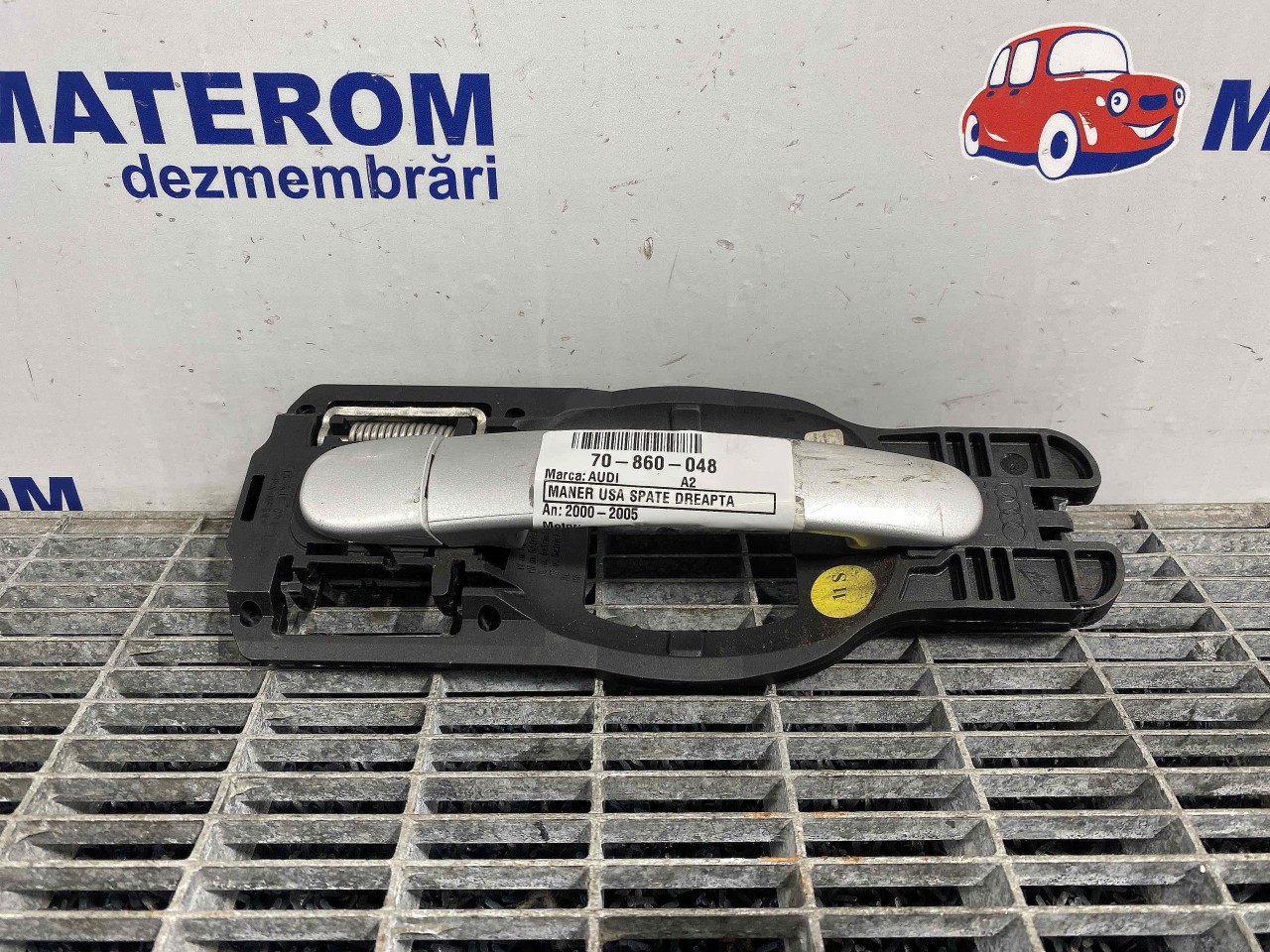 MANER USA SPATE DREAPTA AUDI A2 A2 - - (2000 2005)