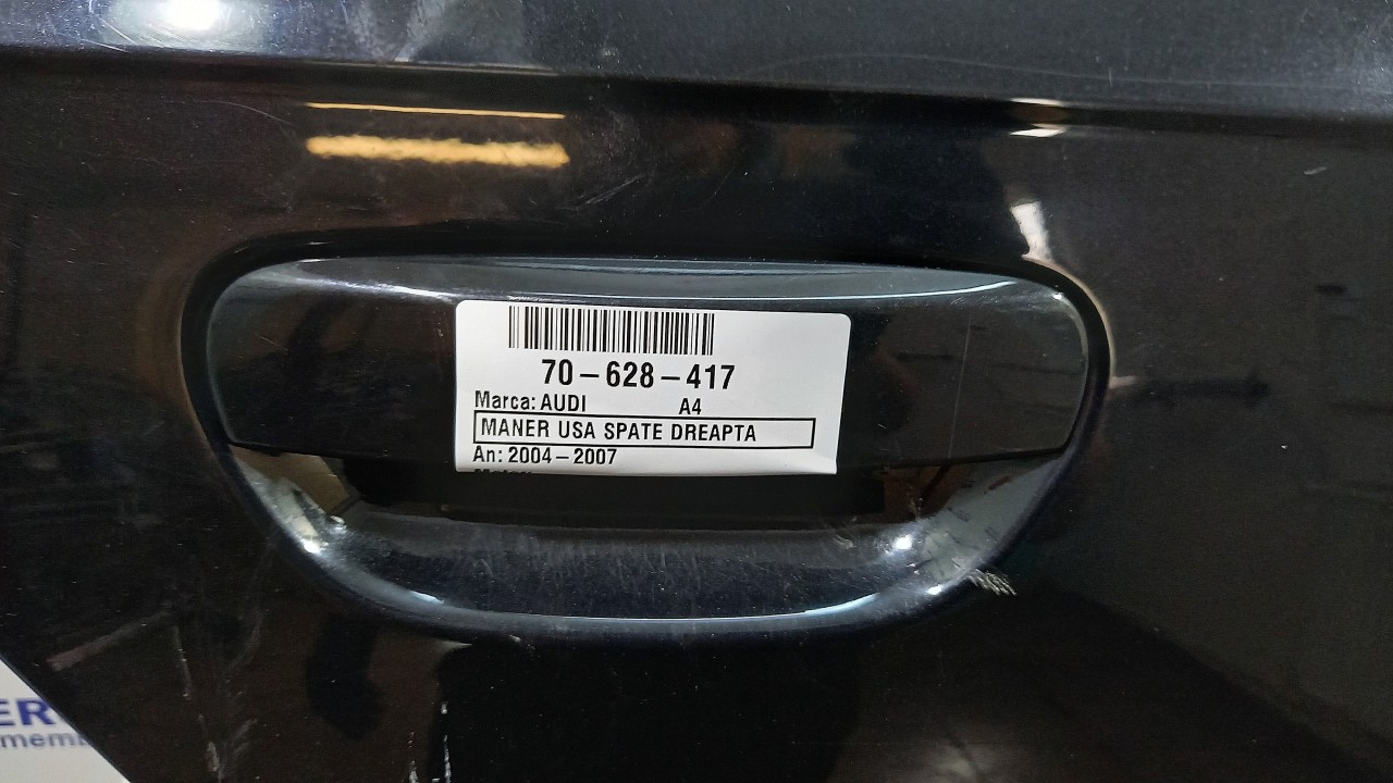 MANER USA SPATE DREAPTA AUDI A4 A4 - - (2004 2007)