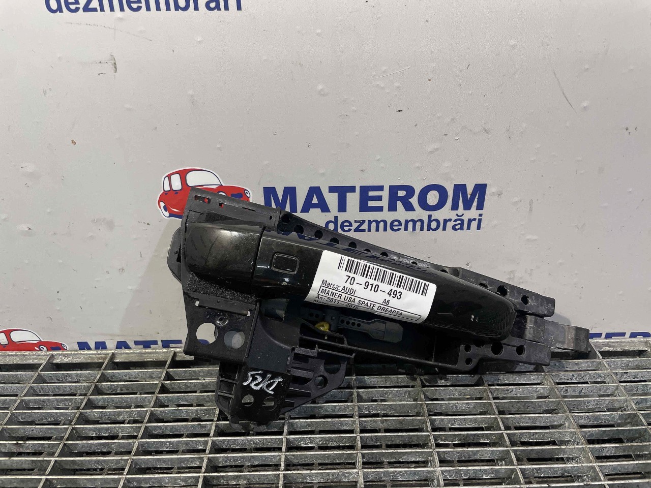 MANER USA SPATE DREAPTA AUDI A6 - - (2011 2015)