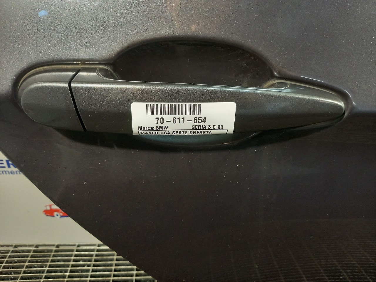 MANER USA SPATE DREAPTA BMW SERIA 3 E 90 - - (2004 2007)