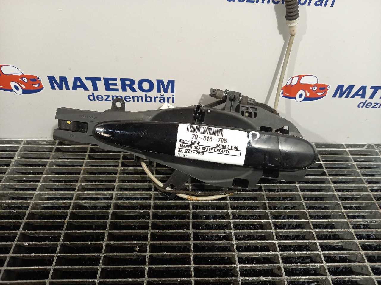 MANER USA SPATE DREAPTA BMW SERIA 3 E 90 - - (2007 2012)