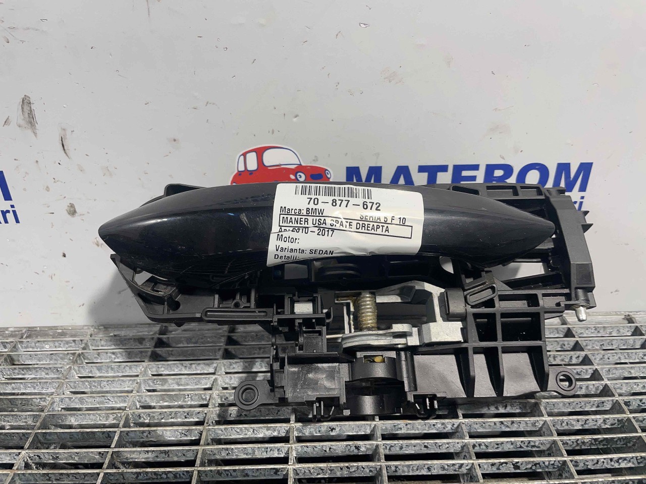 MANER USA SPATE DREAPTA BMW SERIA 5 F 10 - - (2010 2017)