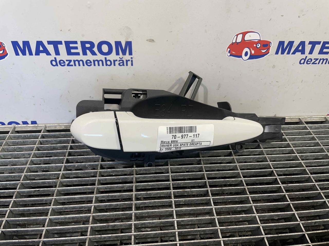 MANER USA SPATE DREAPTA BMW X1 - - (2009 2015)