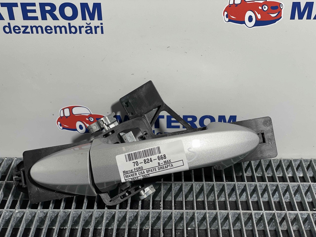 MANER USA SPATE DREAPTA FORD B-MAX - - (2012 2017)