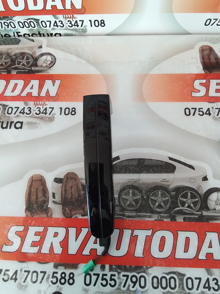 Maner usa spate dreapta Ford Kuga (2008->) 2.0 Motorina 2019, A22404