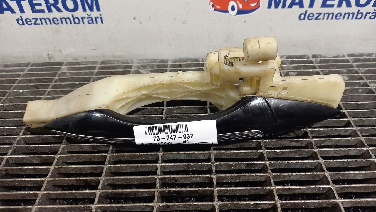 MANER USA SPATE DREAPTA HYUNDAI I40 I40 - - (2011 2015)