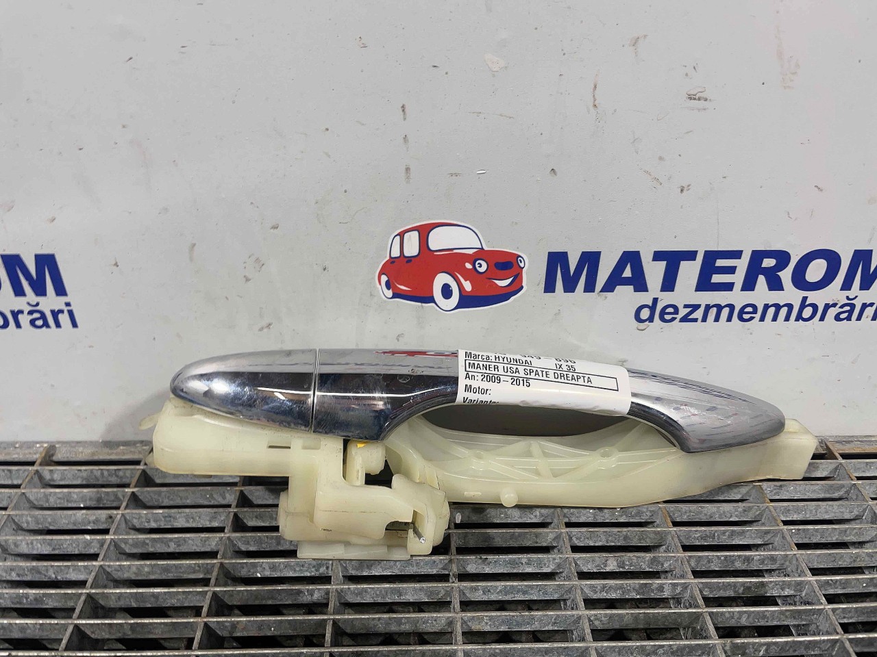 MANER USA SPATE DREAPTA HYUNDAI IX 35 - - (2009 2015)