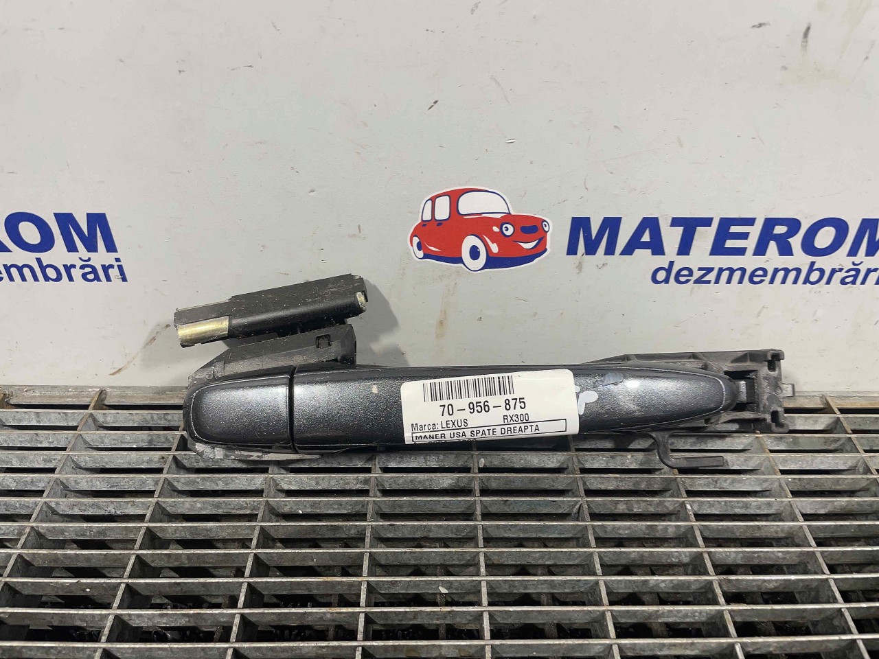 MANER USA SPATE DREAPTA LEXUS RX - - (2004 2009)