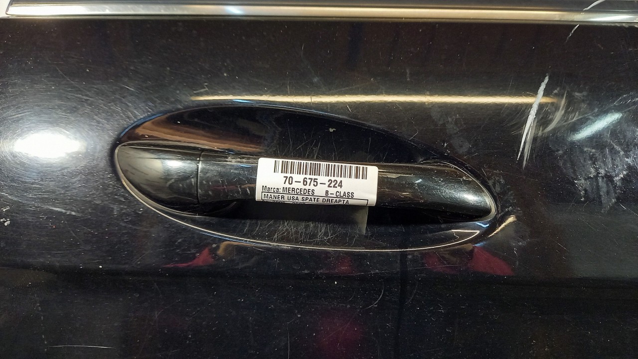 MANER USA SPATE DREAPTA MERCEDES B-CLASS - - (2005 2008)