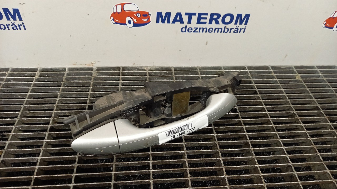 MANER USA SPATE DREAPTA MERCEDES C-CLASS - - (2000 2007)