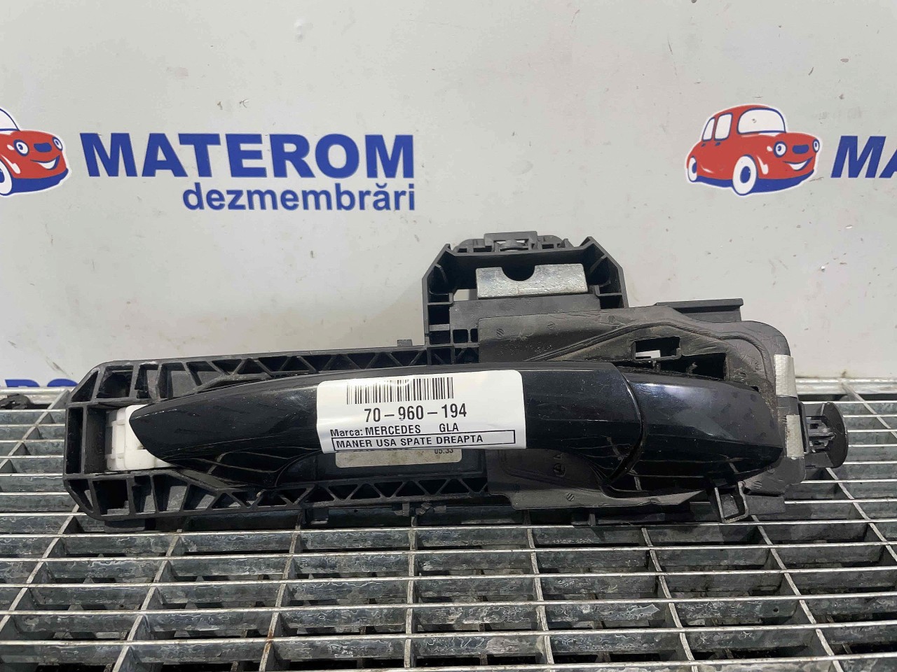 MANER USA SPATE DREAPTA MERCEDES GLA GLA - - (2013 2019)