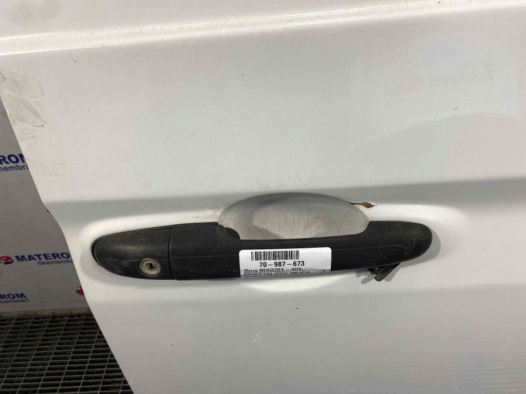 MANER USA SPATE DREAPTA MERCEDES VITO - - (2010 2014)