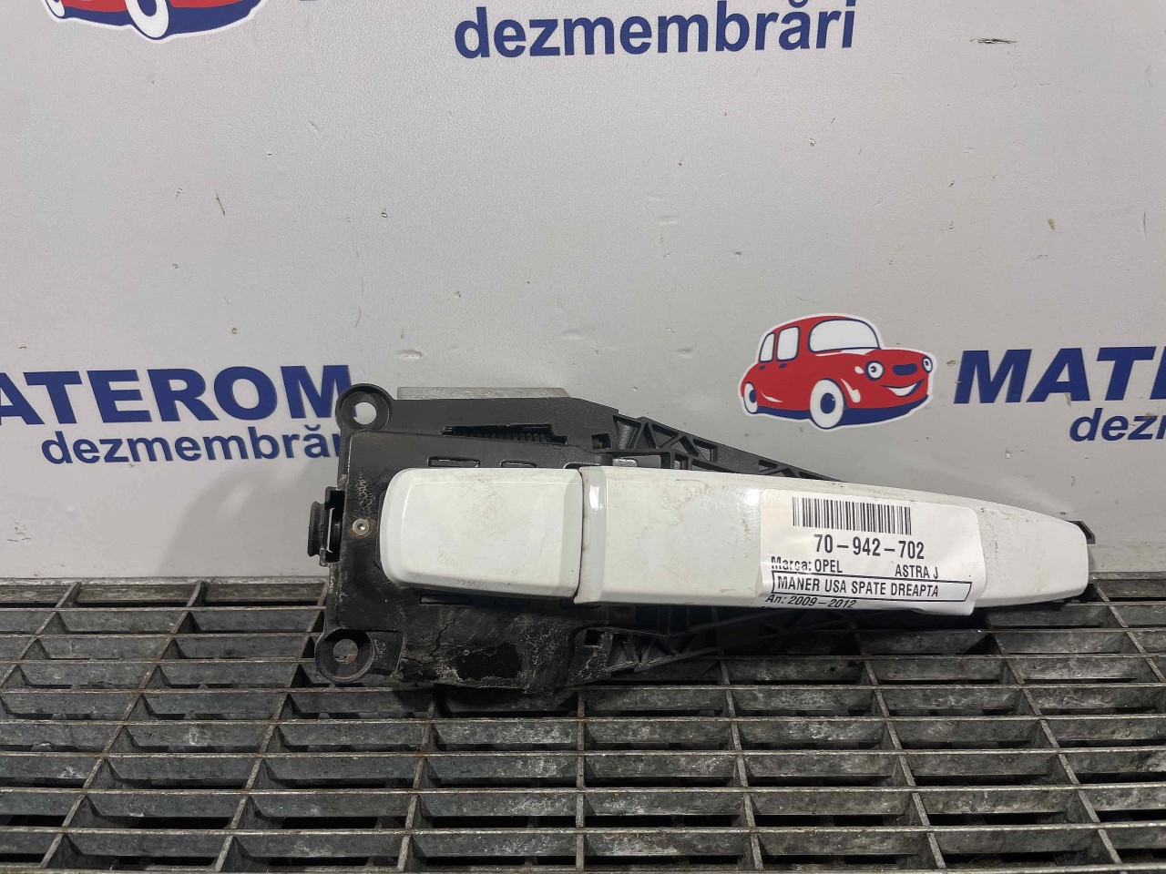MANER USA SPATE DREAPTA OPEL ASTRA J - - (2009 2012)