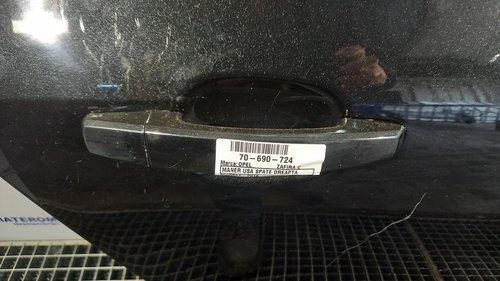 MANER USA SPATE DREAPTA OPEL ZAFIRA C ZAFIRA C - - (2011 2016)