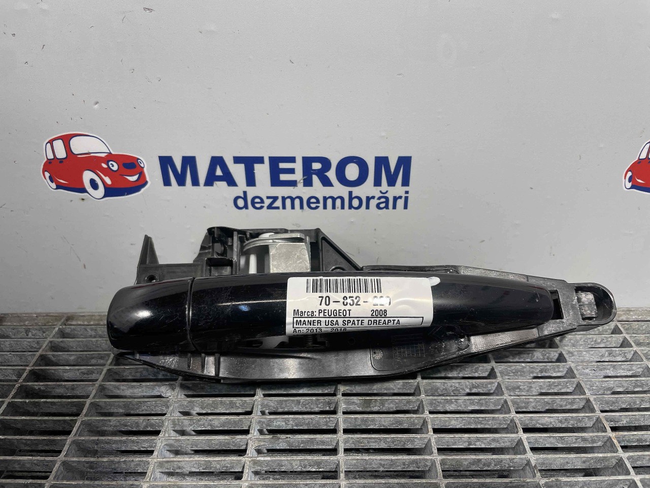 MANER USA SPATE DREAPTA PEUGEOT 2008 2008 - - (2013 2018)