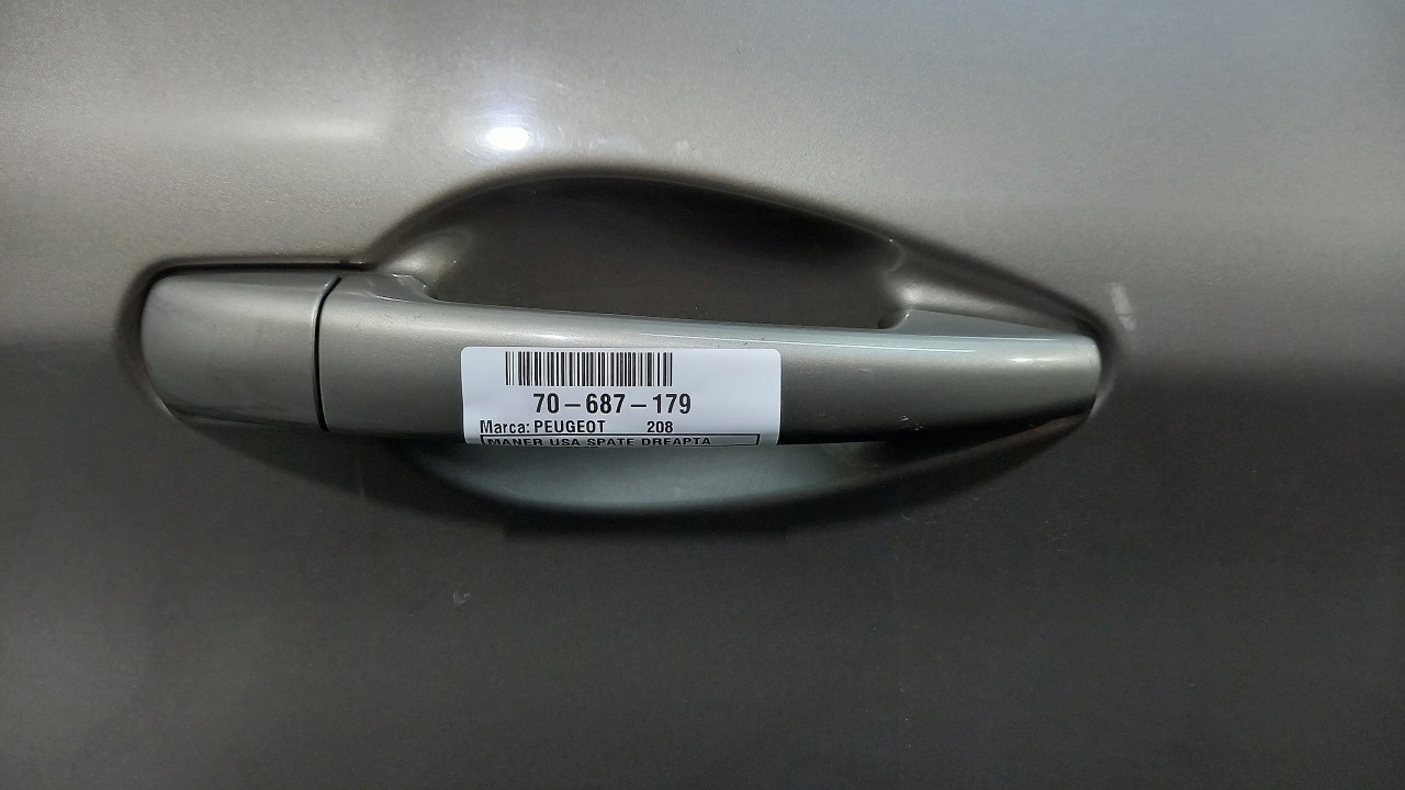 MANER USA SPATE DREAPTA PEUGEOT 208 - - (2012 2015)