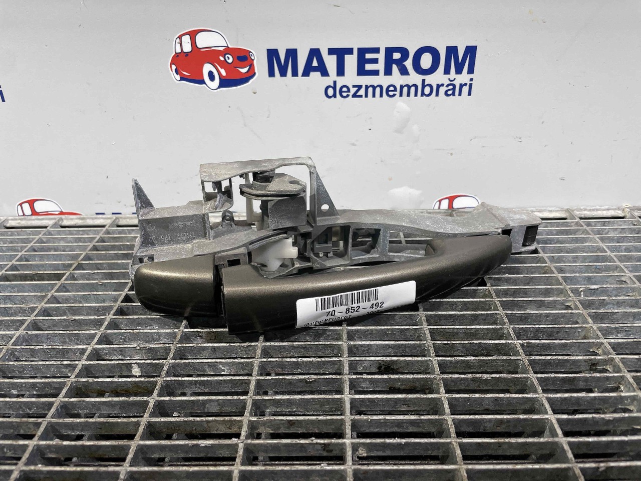 MANER USA SPATE DREAPTA PEUGEOT 3008 3008 - - (2008 2013)