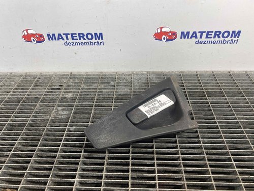 MANER USA SPATE DREAPTA RENAULT CLIO CLIO - - (2012 2016)