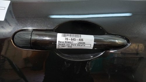 MANER USA SPATE DREAPTA RENAULT LAGUNA - - (2007 2010)