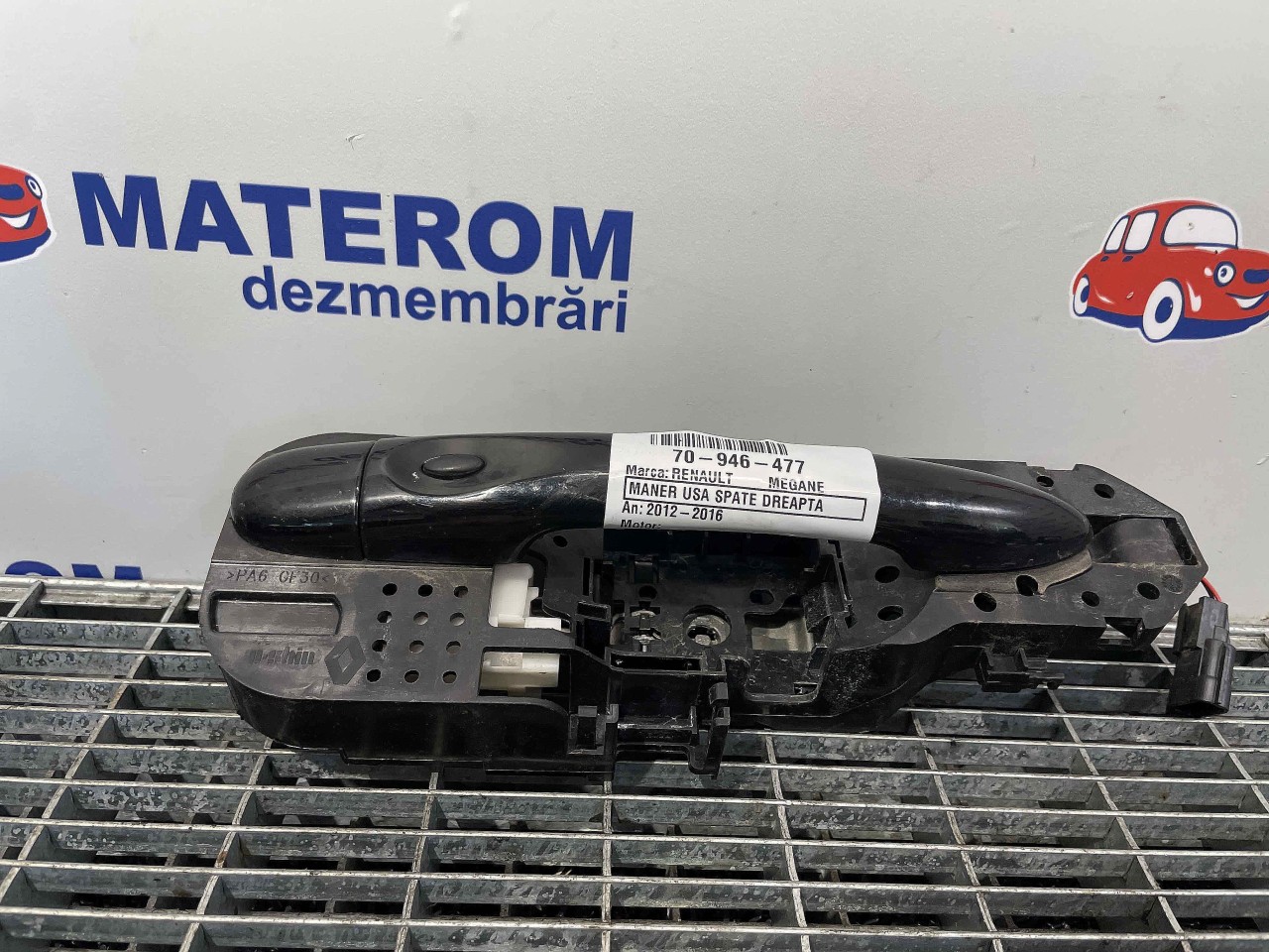 MANER USA SPATE DREAPTA RENAULT MEGANE MEGANE - - (2012 2016)