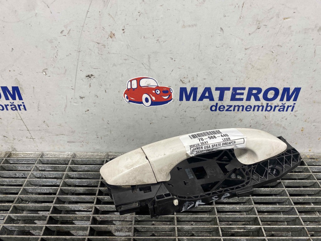 MANER USA SPATE DREAPTA SEAT LEON - - (2012 2016)