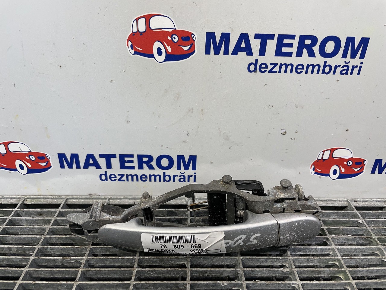 MANER USA SPATE DREAPTA SKODA OCTAVIA OCTAVIA - - (2009 2012)